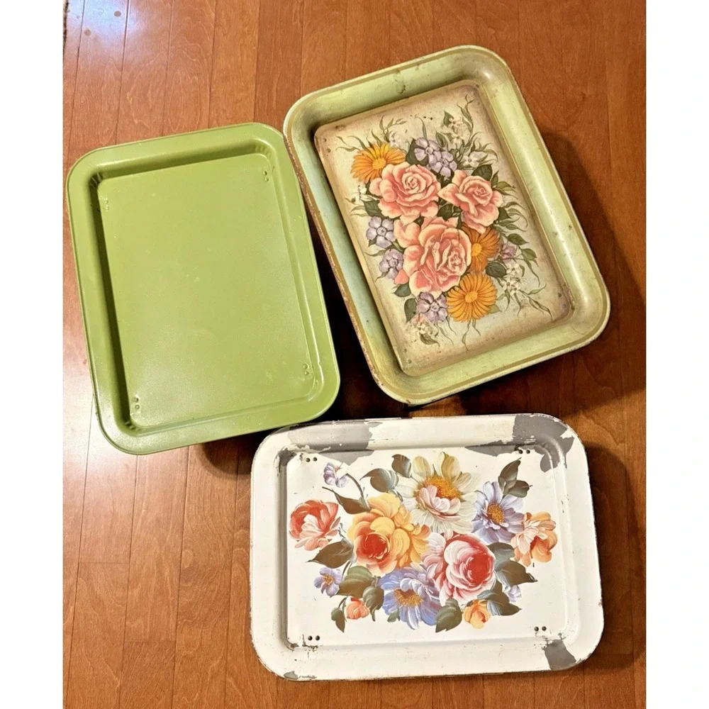 VTG MCM Metal Lap TV Set 3 Trays Folding Legs Floral Roses Shabby Chic Cottage